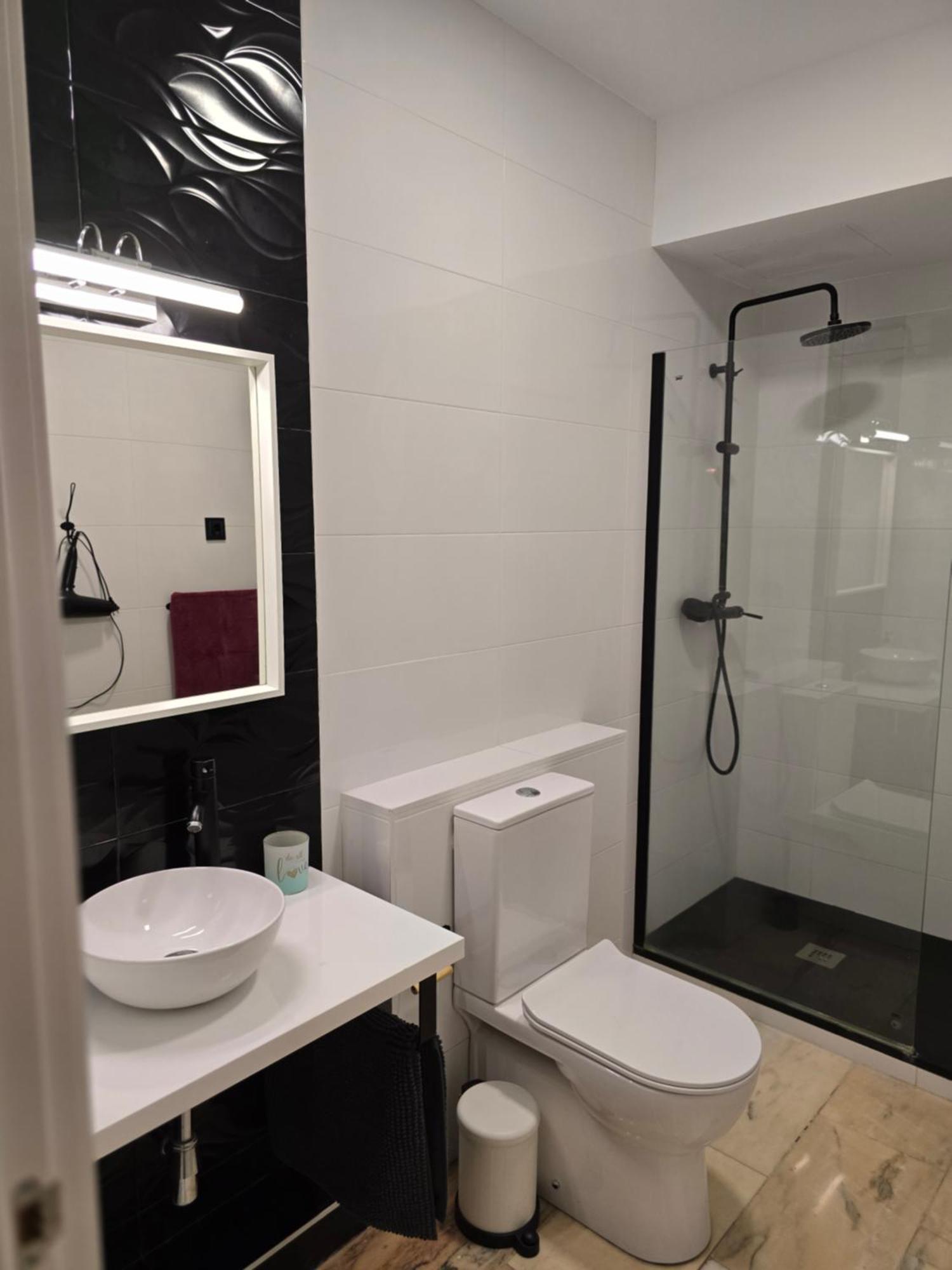 Lhome Sevilla Exteriér fotografie